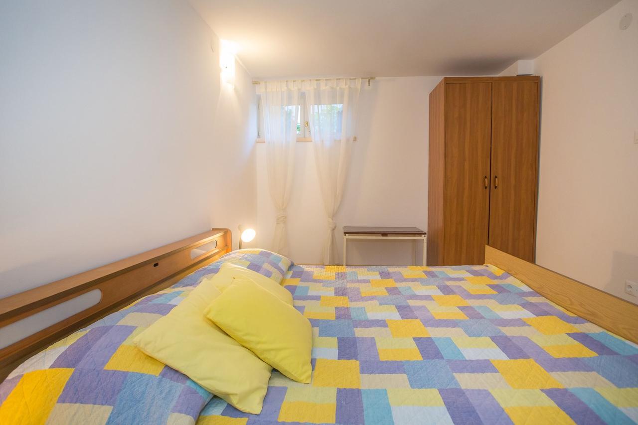App. Fiorela Hotel Poreč Kültér fotó
