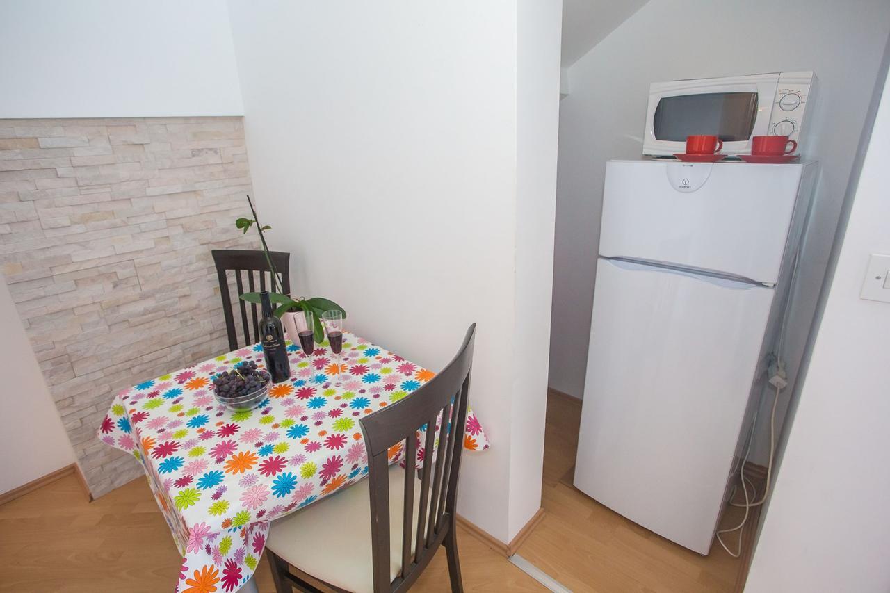 App. Fiorela Hotel Poreč Kültér fotó